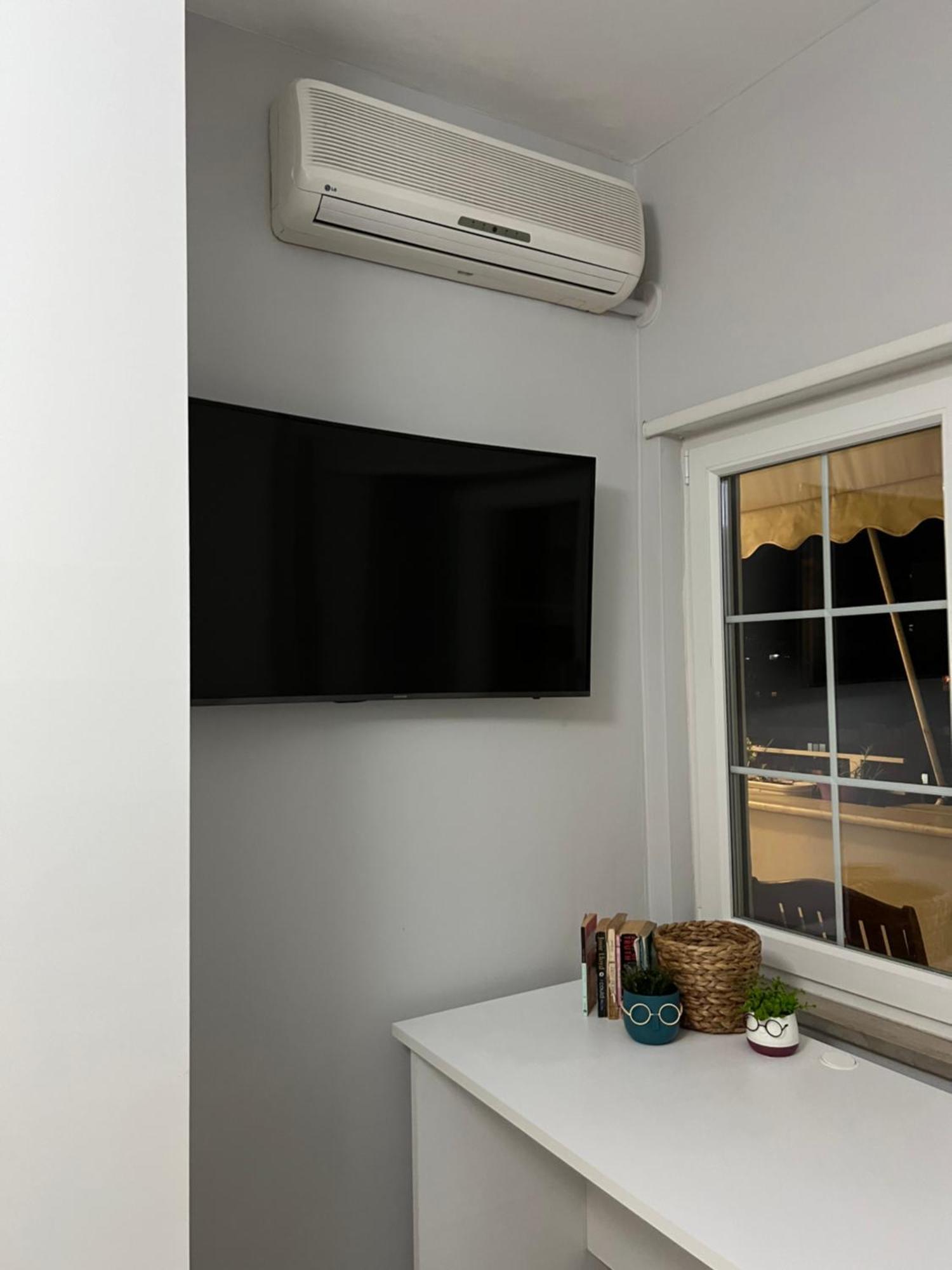 Tirana Gallery Apartment - City Center View Exterior photo